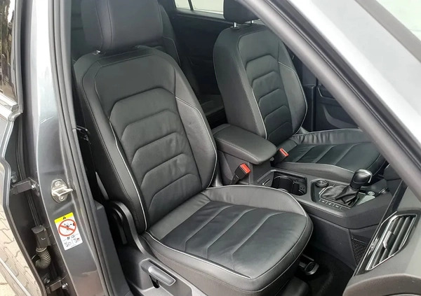 Volkswagen Tiguan Allspace cena 117900 przebieg: 58000, rok produkcji 2020 z Pniewy małe 742